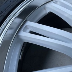 ☆18インチ8J4本タイヤバリ山☆