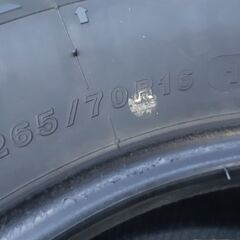 ランクル80で2シーズン使用！265/70/16国産スタッドレスまだまだ溝あります！
