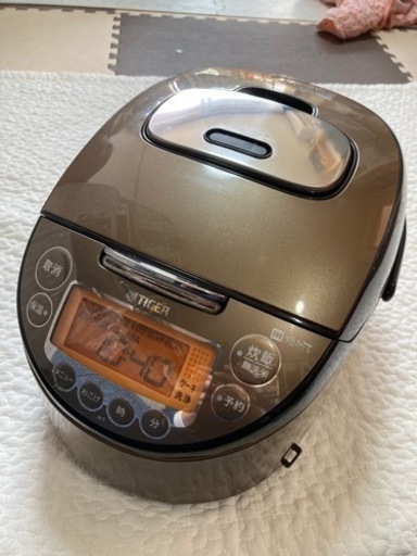 ■極美品 タイガー 炊飯器 5.5合 IH 炊き分けメニュー付！