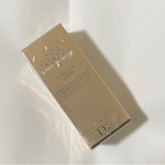 【ネット決済・配送可】Christian Dior ホワイト ラ...