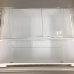 Panasonic（パナソニック）の冷蔵庫2013年製（NR-C37BM）です。【トレファク東大阪店】 Panasonic（パナソニック）の冷蔵庫2013年製（NR-C37BM）です