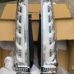 80VOXY用メテオテールランプ