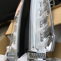 80VOXY用メテオテールランプ