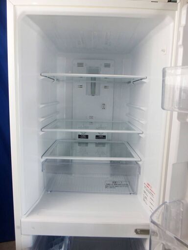✨⛄✨冬のクリアランスセール❕✨⛄✨2017年式三菱MR-P15EC-KW⛄146L2ドア冷凍冷蔵庫汚れが簡単に拭き取れ清潔に使えるガラスシェルフ✨Y-1105-009✨⛄✨