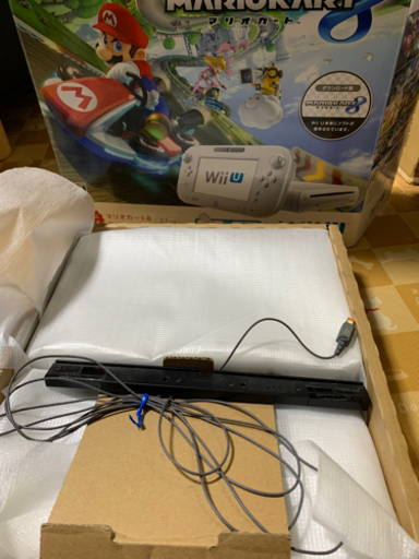 完動品  WiiU 32GBマリオカート8セット