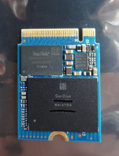 希少!! Western Digital M.2 SSD PCIe NVMe 1TB 2230