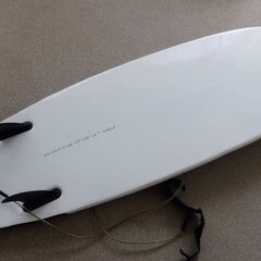 BSサーフボード6.4のラウンドノーズのソフトボードです