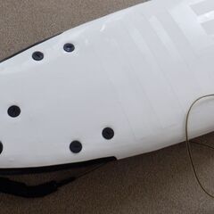 BSサーフボード6.4のラウンドノーズのソフトボードです