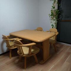 木製ダイニングテーブル＋チェア4脚セット