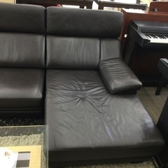☆11/10【✨人気のZU53シリーズ！✨】カリモク 本革張りカウチソファ 定価418,000円