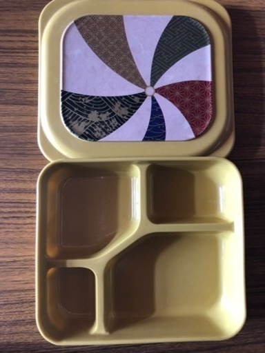 弁当箱24セット