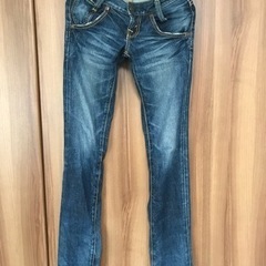 Levi's ジーンズ