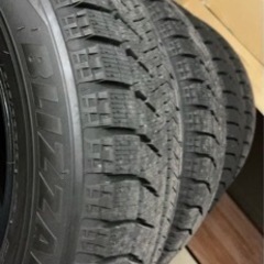 215/60R16 ブリザック スタッドレスタイヤ