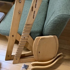 商談中です。ベビーチェア 木製椅子 ハイチェア 14段階調節可能