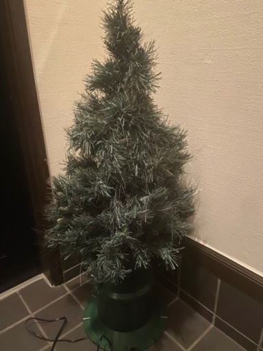 屋外用ファイバークリスマスツリー Nini 布田のおもちゃの中古あげます 譲ります ジモティーで不用品の処分
