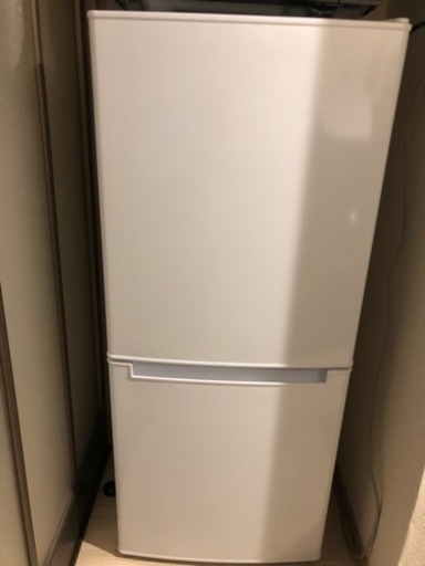 106リットル直冷式2ドア冷蔵庫