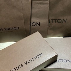 LOUIS VUITTON 空箱など