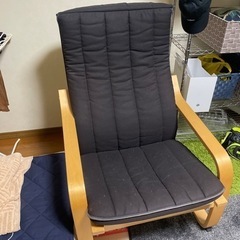 IKEA 壊れない椅子　POANG