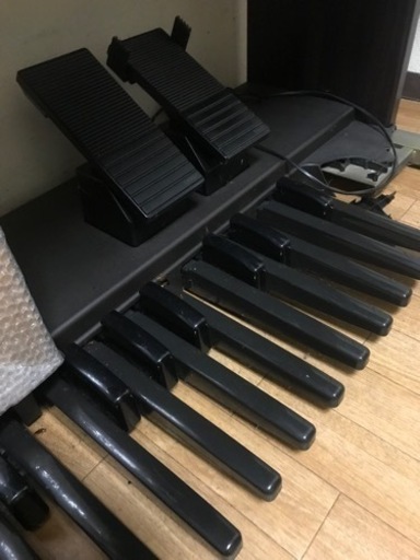 yamaha ピアノ1万ヤマハ EL 87 10000で売ります。