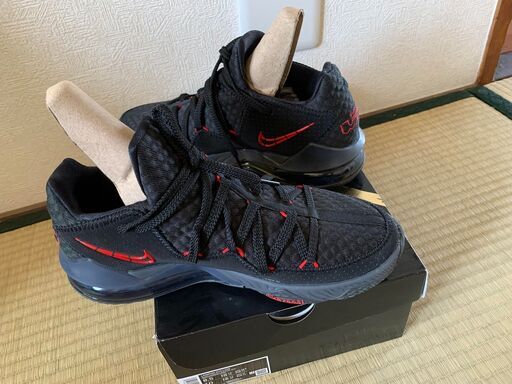 ナイキ　LEBRON XVII LOW 26.5センチ