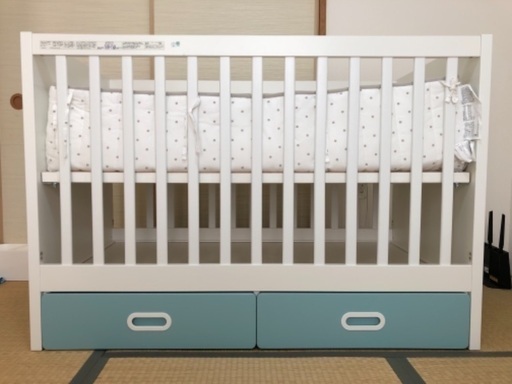 中古IKEAベビーベッド、ベッドガード、寝具