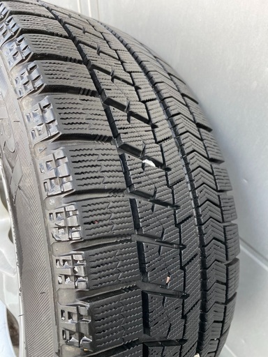 タイヤ、ホイール ベンツ180純正スタッドレス4本セット