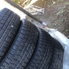 ダンロップ製スタッドレス　トヨタ純正ホイール付　4本組