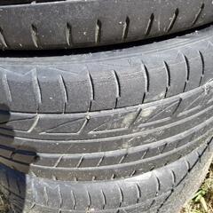 １７インチアルミタイヤ