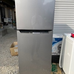 【ハイセンス】2ドア 冷凍冷蔵庫 227L HR-B2302 2...