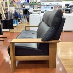 karimoku(カリモク)の3人掛けソファーを紹介します！！トレジャーファクトリーつくば店