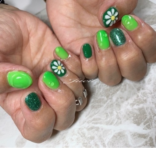 プライベートネイルサロン 初回 他店オフ半額 Yu 壺川のネイルの無料広告 無料掲載の掲示板 ジモティー