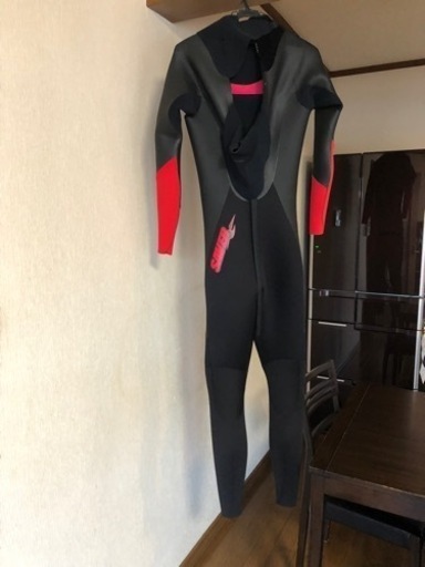 ウェットスーツ オーダー