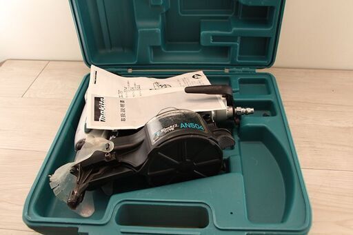 makita マキタ エア釘打 AN504 エアツール (D4247kaxY)