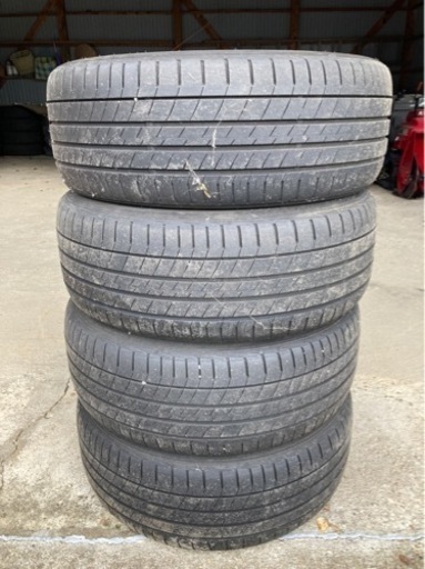 再値下、215/45R17 夏タイヤ