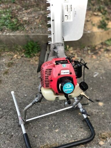 二人用茶作業機 大型剪枝機 型式	R-8GA1 1100 二人用茶作業機 大型剪枝機 型式 R-8GA1 1100