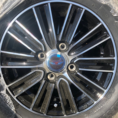 155／65r13 新品スタッドレスタイヤとホイール