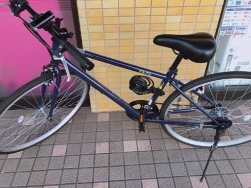 ほぼ新品クロスバイク　27型 6段