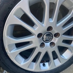 ボルボ　VOLVO V40 スタッドレスタイヤ　純正ホイール　17インチ　4本セット　ガリ傷有り〼