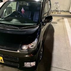 バッドフェイスl175s ムーブカスタム　ボンネット部品