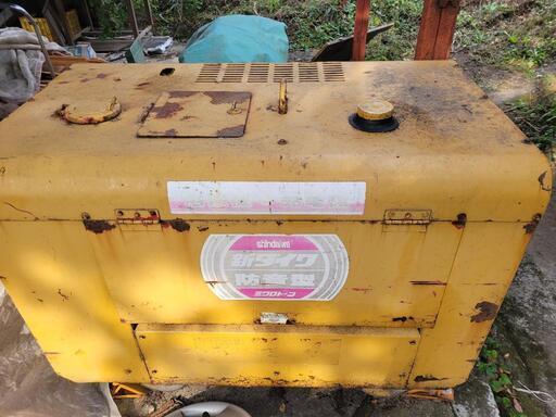 ウェルダー 溶接機 発電機 新ダイワ ディーゼル 鹿児島発 新ダイワ防音