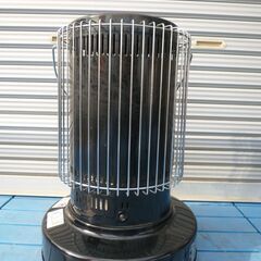 トヨトミ 自然通気型開放式石油ストーブ 2015年式 タンク6.3ℓ KS-67H 