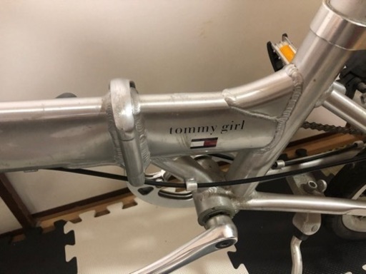 レア】TOMMY GIRL 軽量アルミ16型 7速 折り畳み自転車