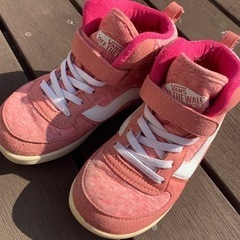 【ネット決済】女の子　シューズ　18センチ　VANS