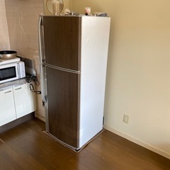 冷蔵庫　290L