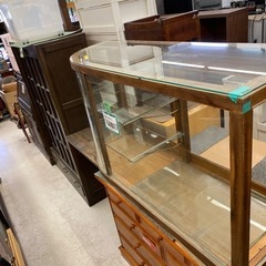 昭和初期のお店のガラスケース