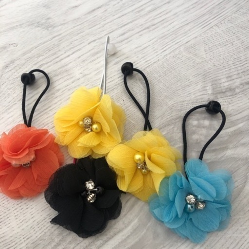 未使用お花ヘアゴム Ribbon てだこ浦西のアクセサリー ヘアアクセサリー の中古 古着あげます 譲ります ジモティーで不用品の処分