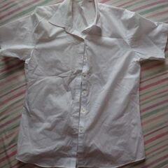 ☆美品 Yシャツ 白色 リクルート 仕事用、フォーマルに 15号
