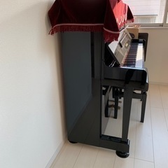 YAMAHA 美品 アップライトピアノ　サイレント　消音機能　ピアノ　グランドピアノ　電子ピアノ　ブラック　黒