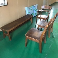 ダイニングテーブルセット　　6人用