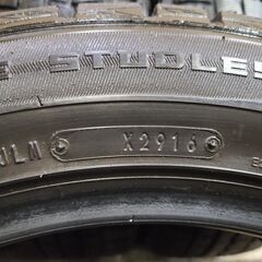 DUNLOP WINTER MAXX WM01 215/55R17 17インチ スタッドレス 4本 エスティマ オデッセイ ヴェゼル ジューク等　(TB446)クレジットカード QRコード決済可能